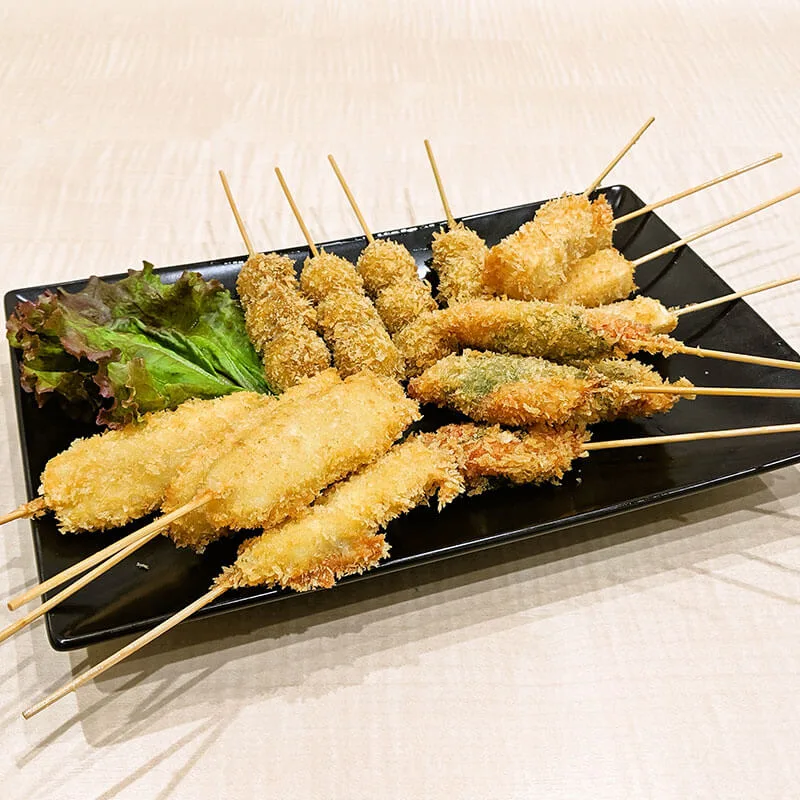 トップページに表示するインスタ風最新記事グリッド用の、串盛り合わせ