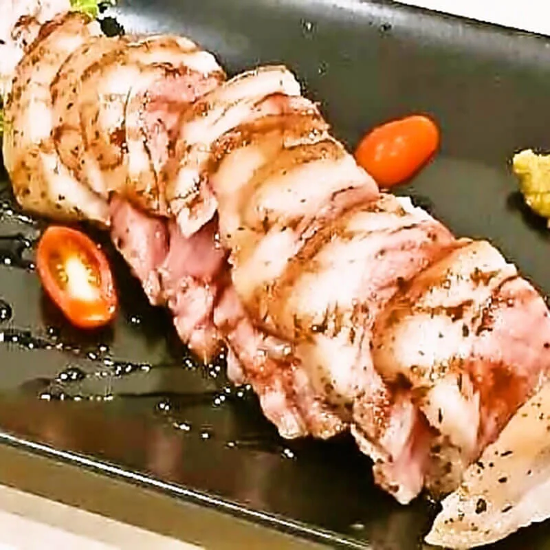 トップページに表示するインスタ風最新記事グリッド用の、ローストポーク