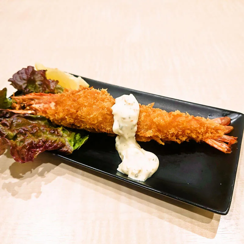 トップページに表示するインスタ風最新記事グリッド用の、大きなエビフライ